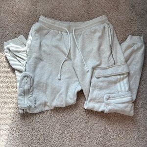 Women’s Ivy Park Creme Jogger Sweatpants